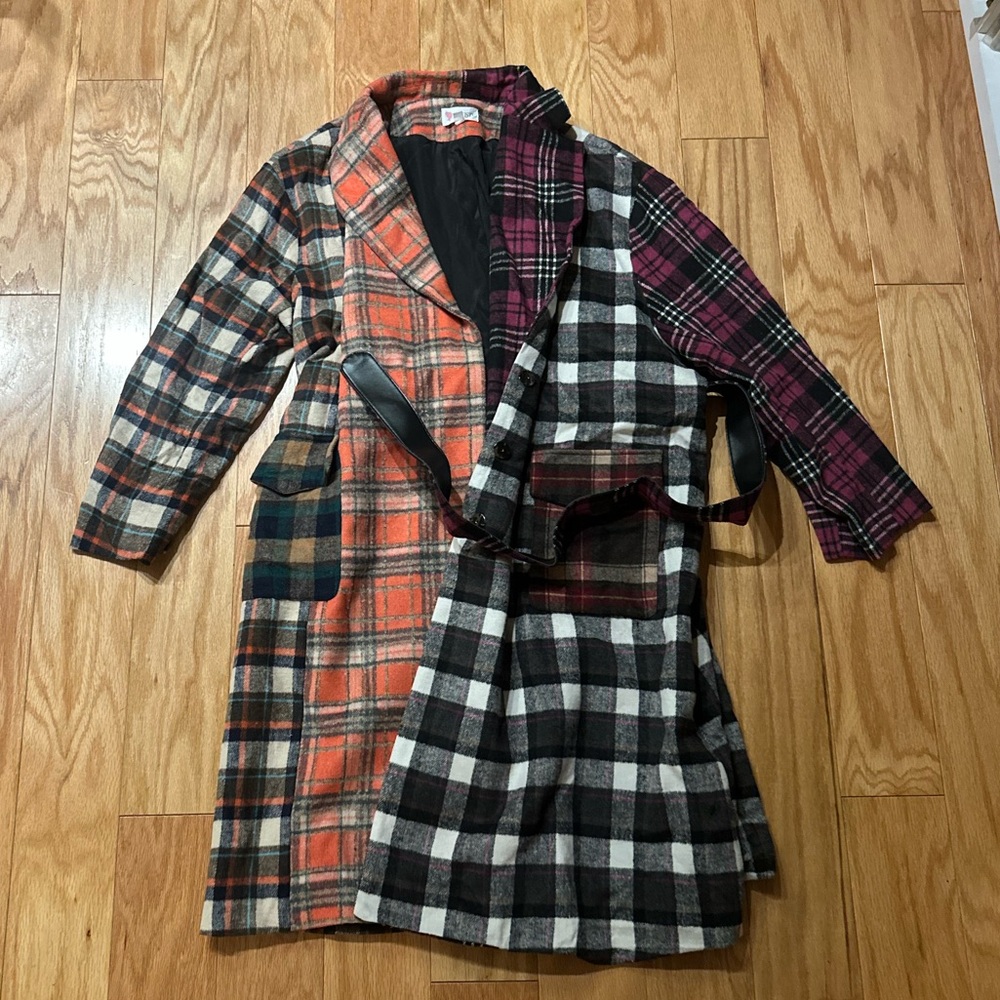L'ATISTE Vibrant Plaid Coat